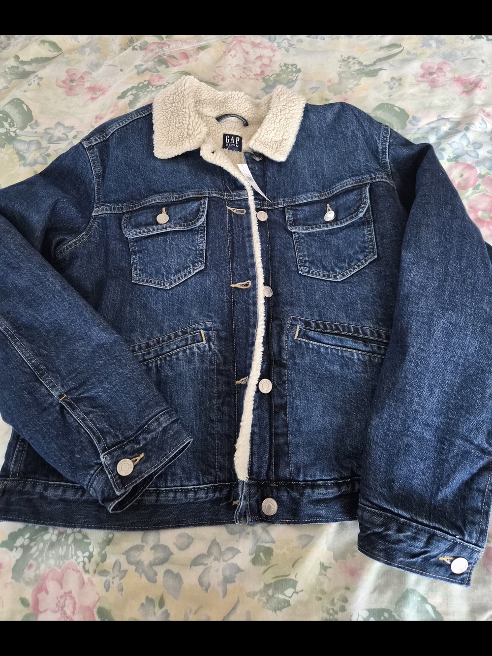 GAP Sherpa-Lined Denim Jacket in Dark Blue